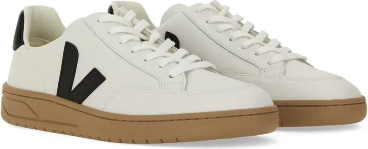 Veja Sneaker "V-12" - Image 7