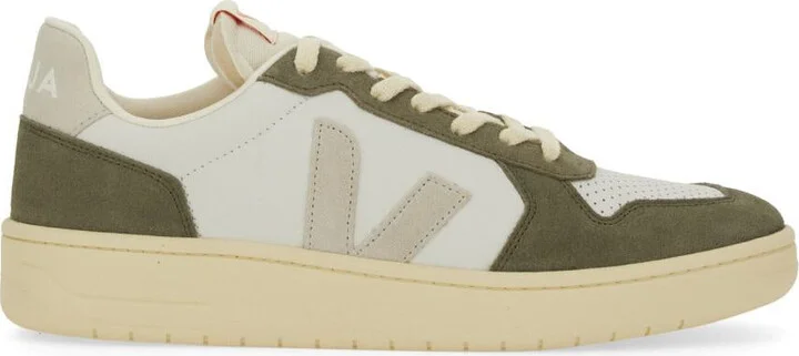 Veja Sneaker "V-87"