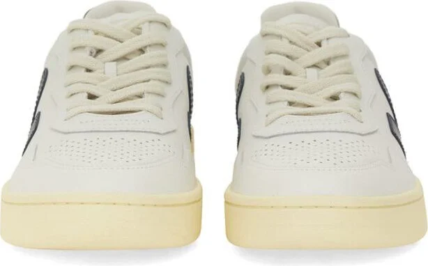 Veja Sneaker V-90 - Image 3