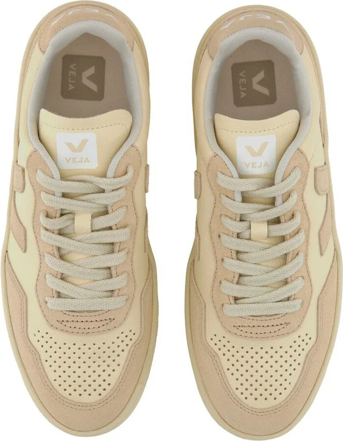Veja Sneaker V-90 - Image 6