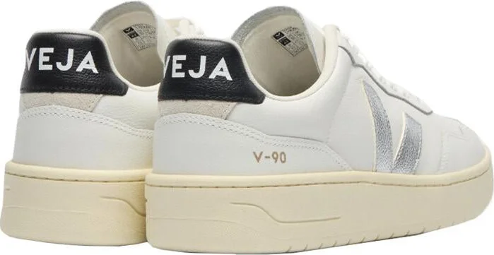 Veja Sneakers 2 - Image 3