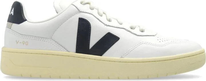 Veja Sneakers