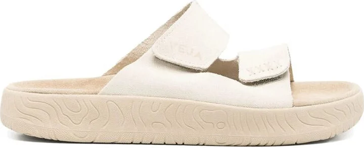 Veja Sneakers