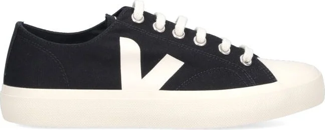 Veja Sneakers