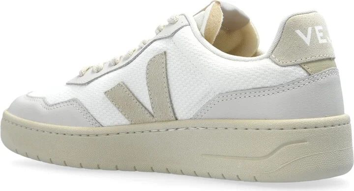 Veja Sneakers 'v-90 B-mesh' - Image 5