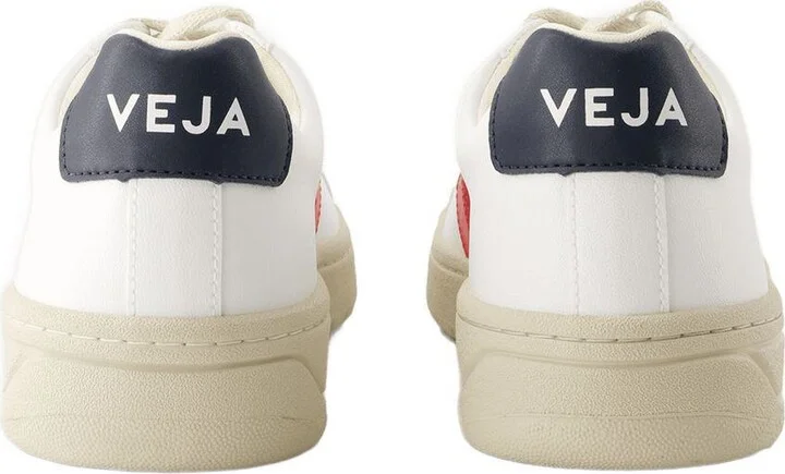 Veja Urca Sneakers - Image 3