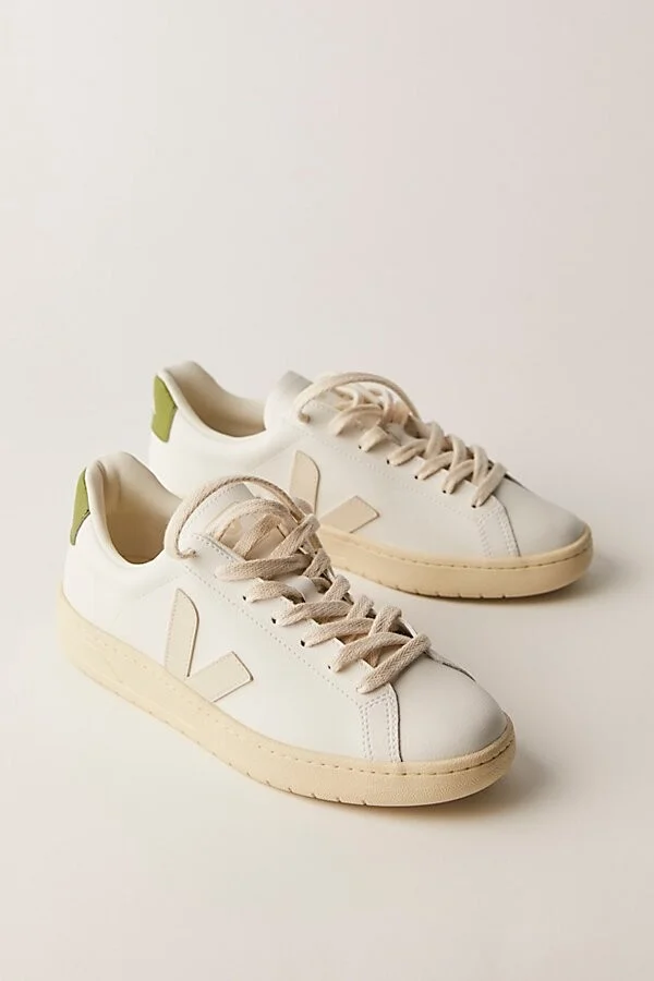 Veja Urca Sneakers - Image 2