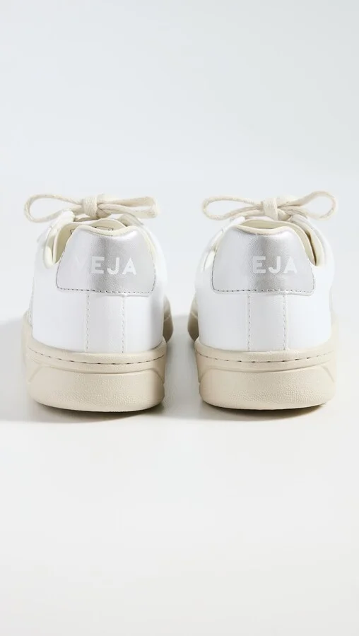 Veja Urca Sneakers - Image 3