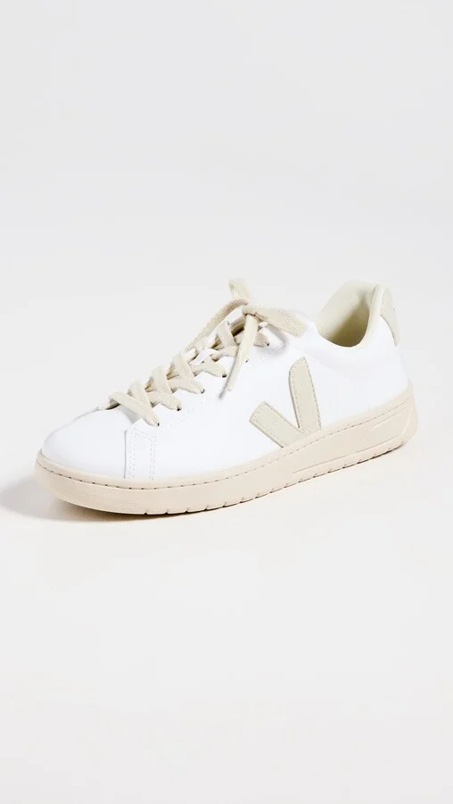 Veja Urca Sneakers - Image 2