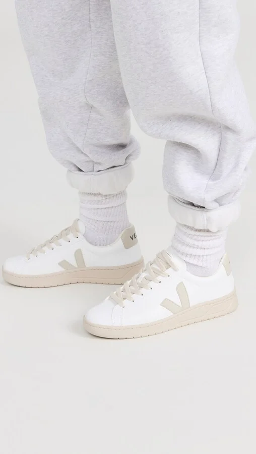 Veja Urca Sneakers - Image 5