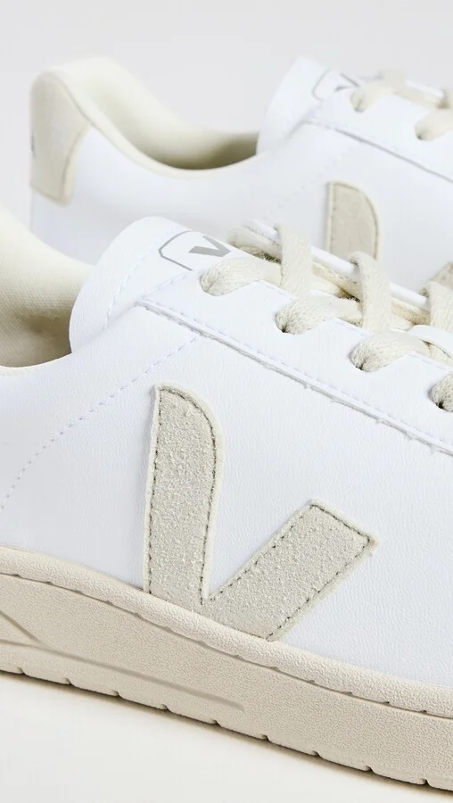 Veja Urca Sneakers - Image 6