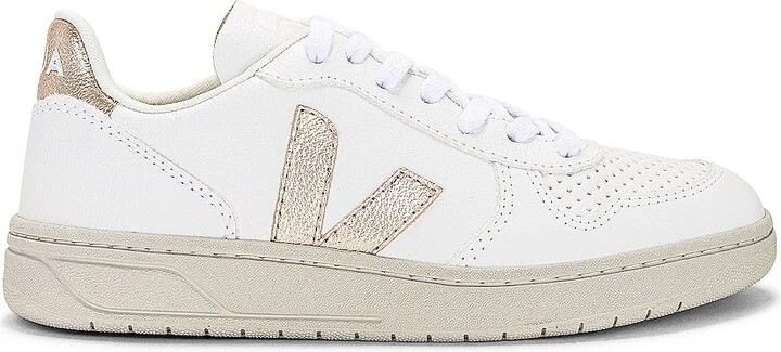 Veja V-10 Sneaker in White