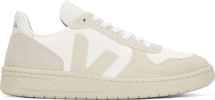 Veja V-10 Sneakers in Nude