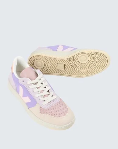 Veja V-10 Woman Sneakers - Image 2