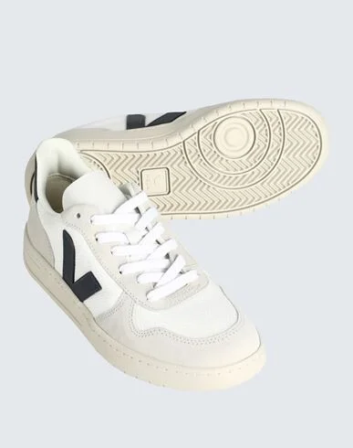 Veja V-10 Woman Sneakers - Image 2