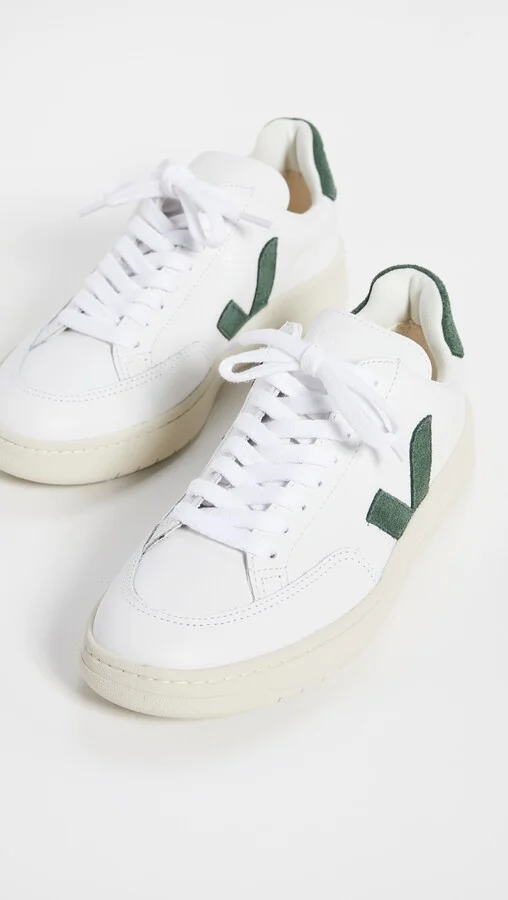 Veja V-12 Sneaker - Image 5