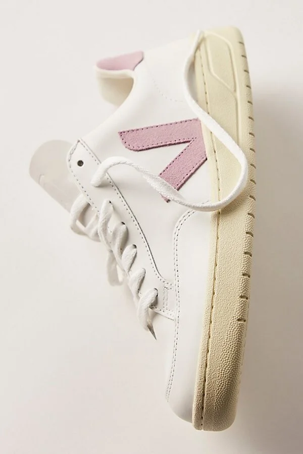 Extra White/orchid