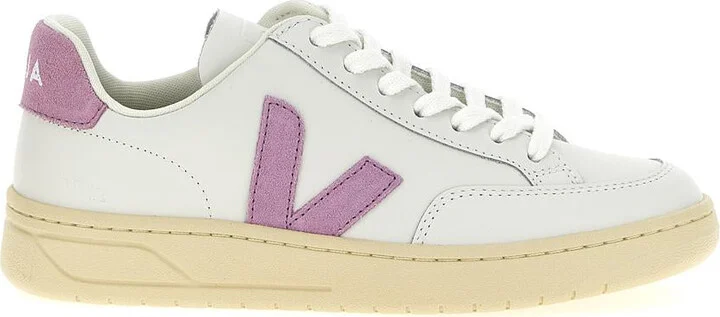 Veja 'V-12' Sneakers