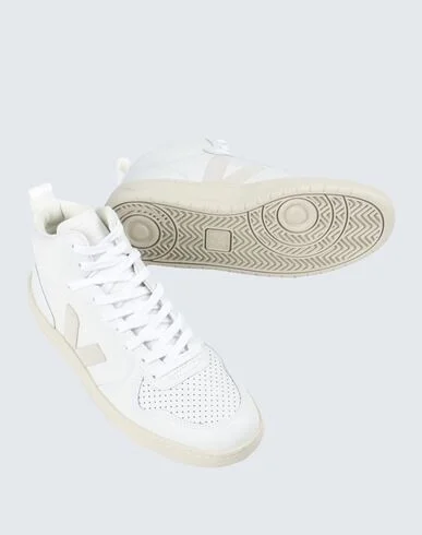 Veja V-15 Woman Sneakers - Image 2