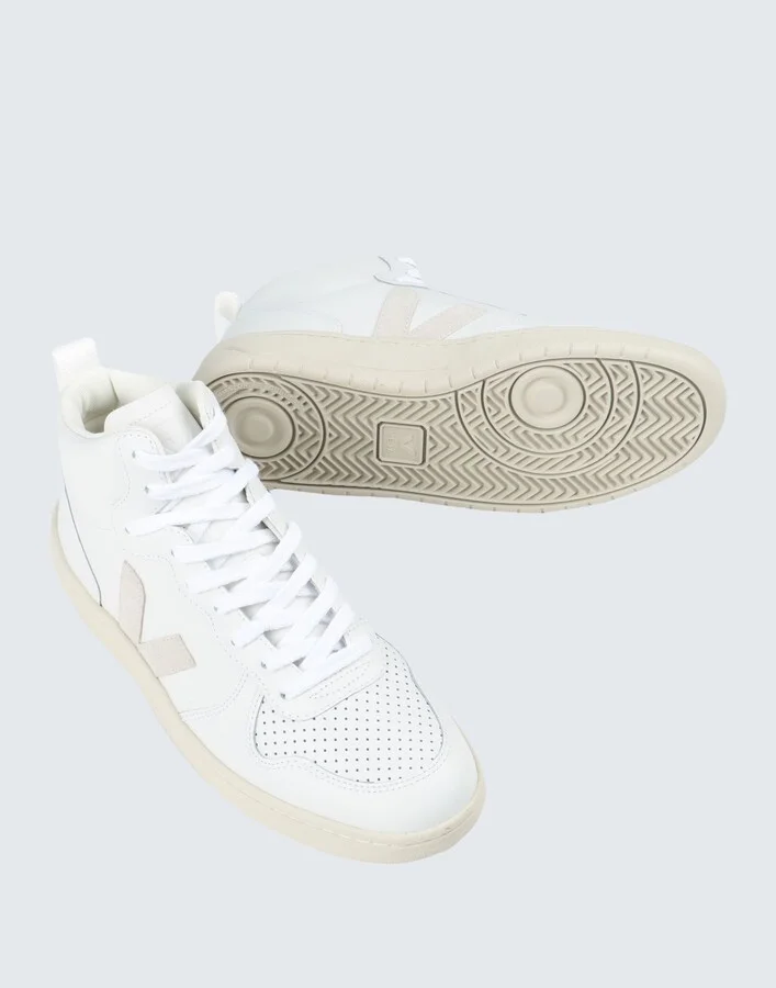 Veja V-15 Woman Sneakers - Image 4