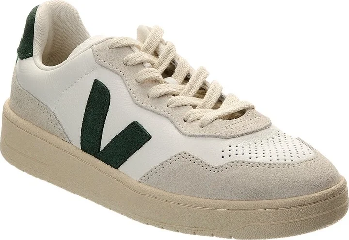 VEJA V-90 Leather Sneaker