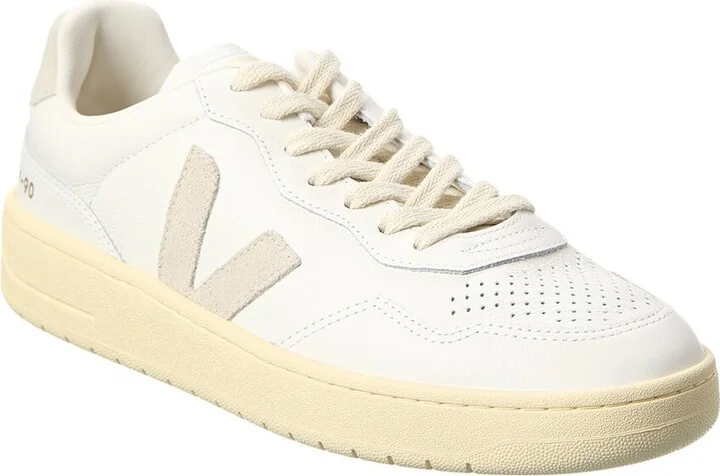 VEJA V-90 Leather Sneaker