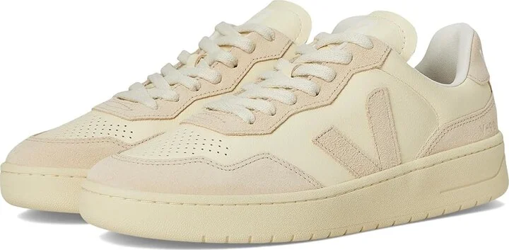 VEJA V-90 Men's Shoes Cashew Oat : EU 43.5 (US Men's 10.5) M, Leather