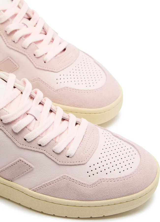 Veja V-90 Panelled Grained Leather Sneakers - Image 3