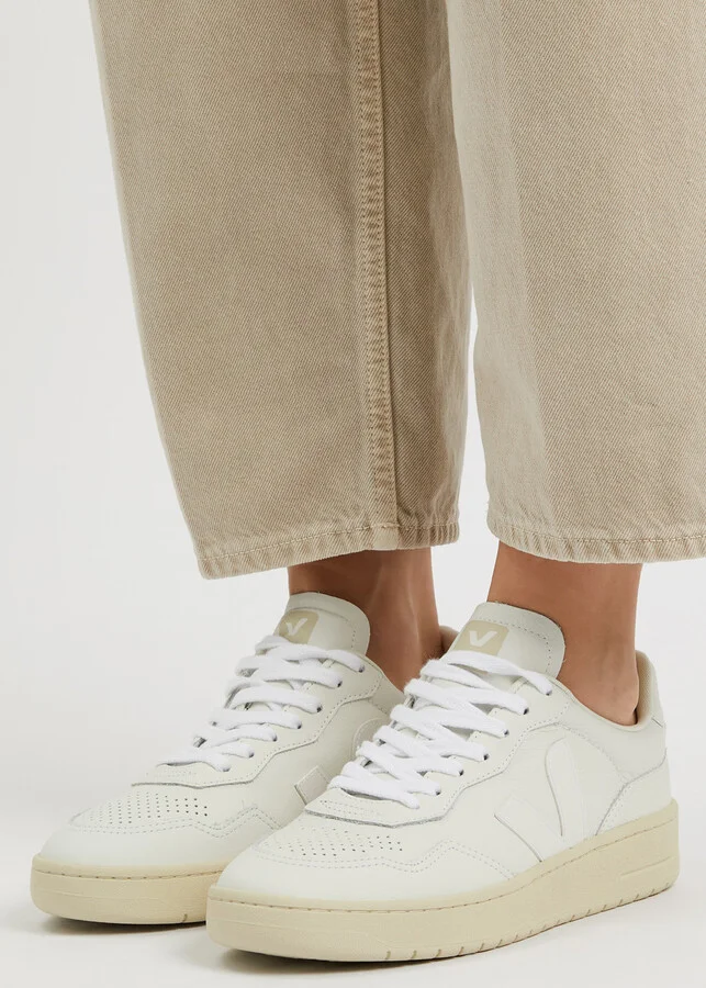 Veja V-90 Panelled Leather Sneakers - Image 5