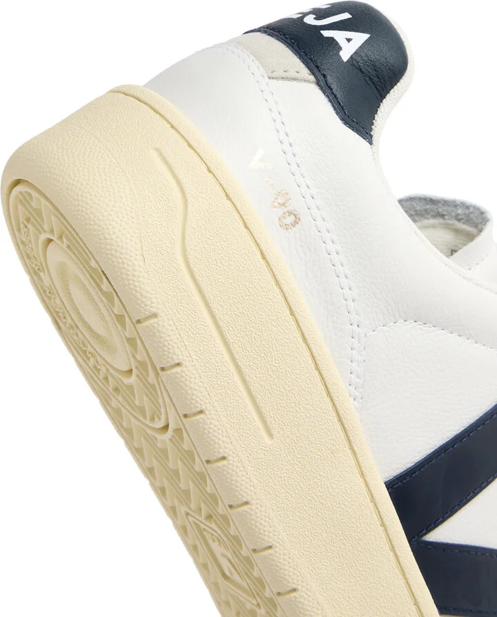 Veja V-90 Panelled Leather Sneakers - Image 4
