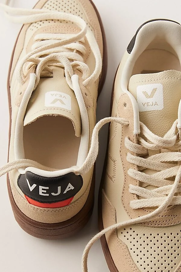 Veja V-90 Sneakers