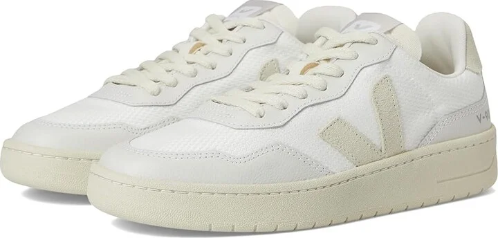 VEJA V-90 Women's Shoes White Pierre : EU 35 (US Women's 4) M, Leather