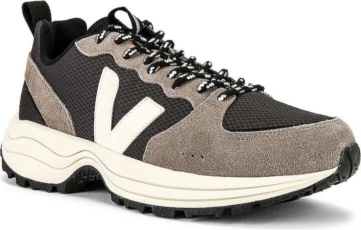 Veja Venturi Sneaker in Charcoal - Image 2