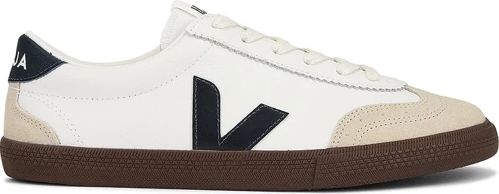 Veja Volley in White
