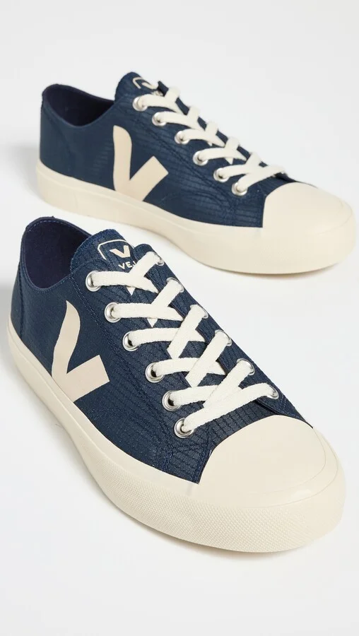 Veja Wata II Low Sneakers - Image 3