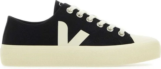 Veja Wata II Low-Top Sneakers