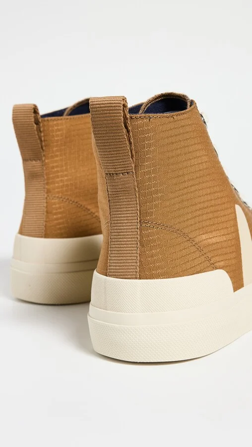 Veja Wata II Sneakers - Image 5