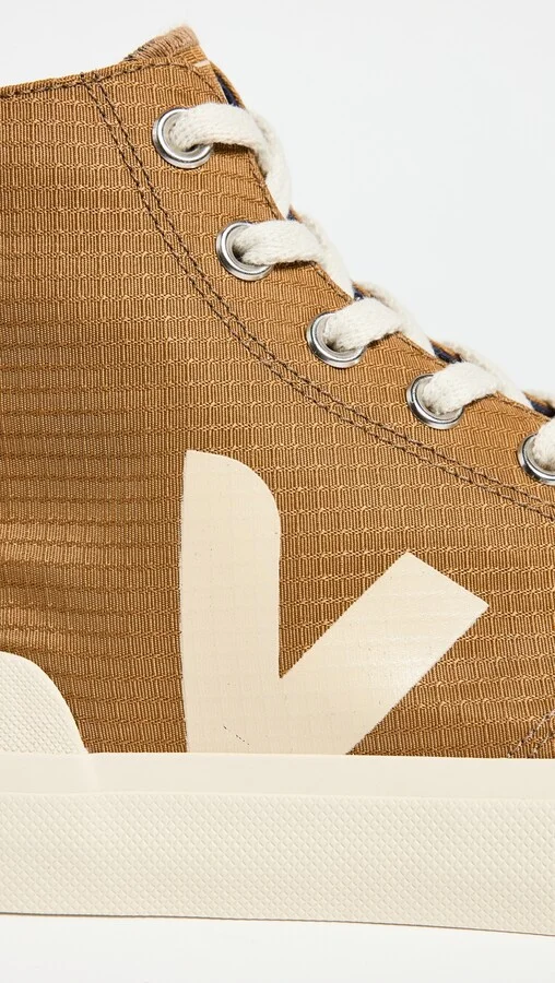 Veja Wata II Sneakers - Image 6