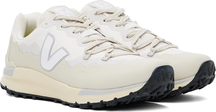 VEJA White & Beige Fitz Roy Trek-Shell Sneakers - Image 4