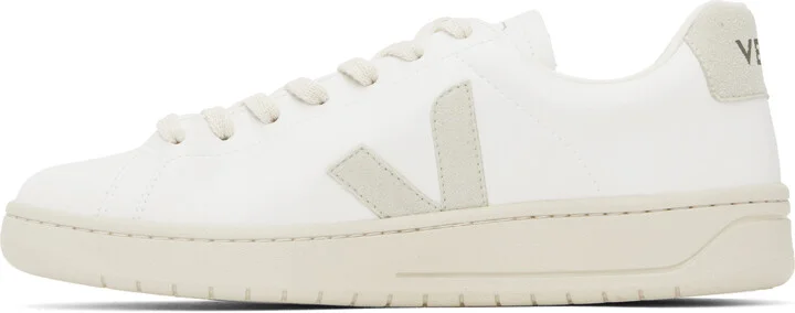 VEJA White & Gray Urca CWL Sneakers - Image 3