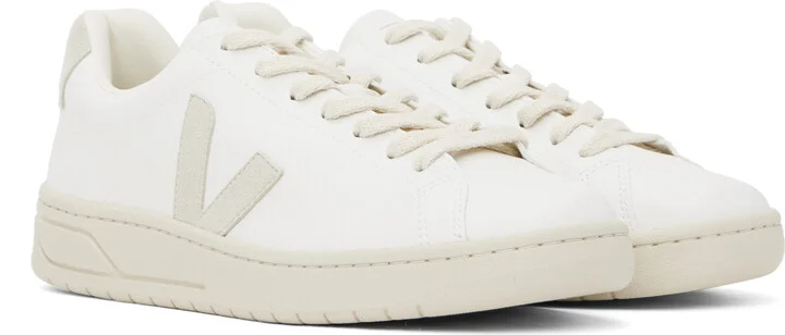 VEJA White & Gray Urca CWL Sneakers - Image 4