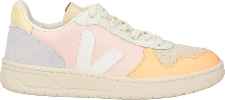 Veja Woman Sneakers - Image 3