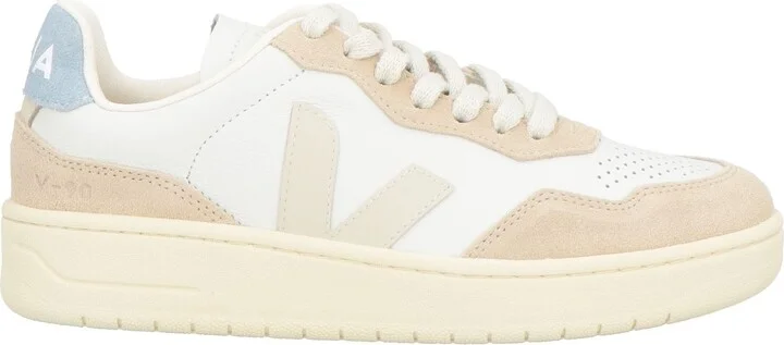 Veja Woman Sneakers - Image 3