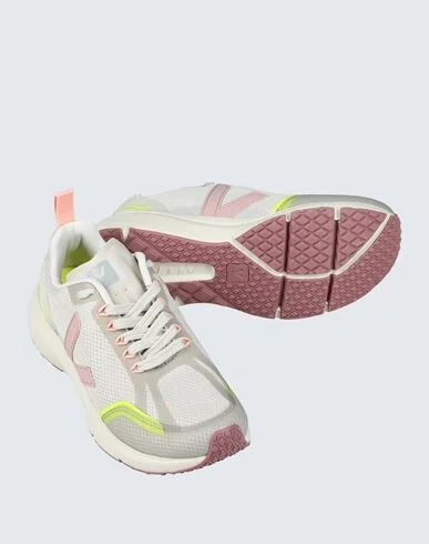 Veja Woman Sneakers - Image 2