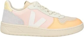 Veja Woman Sneakers