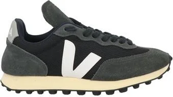 Veja Woman Sneakers