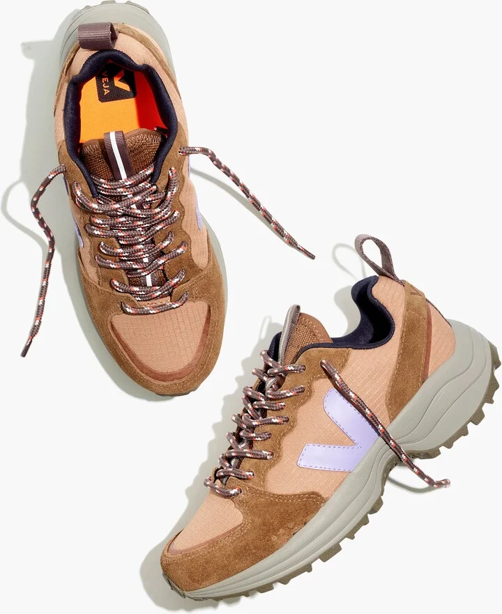 Veja™ Suede Venturi Sneakers in Petale