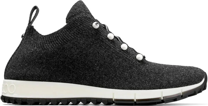 Veles trainers