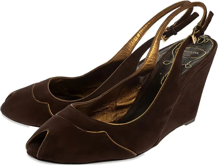 Velvet-Finish Wedge Sandals - Image 3