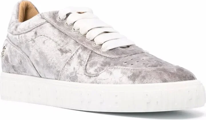 velvet Hurricane sneakers - Image 2